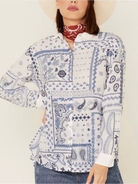 Johnny Was Vanya Schiffli Paisley/Patchwork Embroidered Oversized Button Down SM